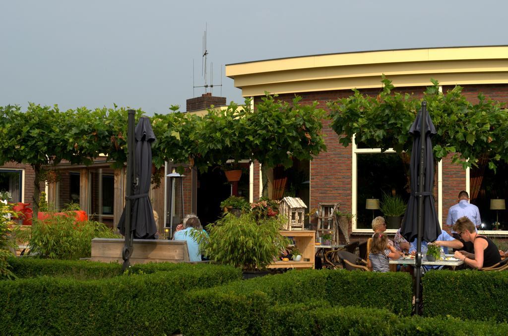 Hotel Restaurant Het Roode Hert Dalfsen Exteriér fotografie